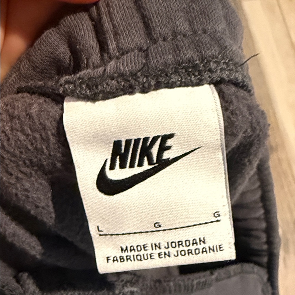 Nike Kids Charcoal Sweatpants L - Picture 5 of 5